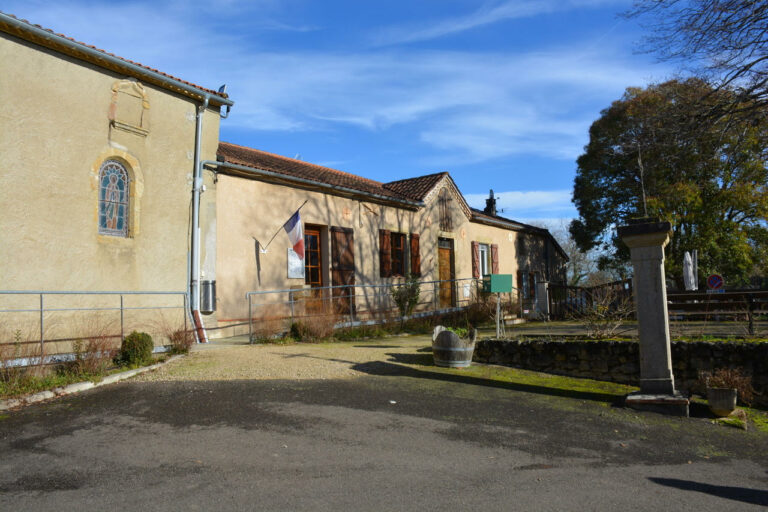 Mairie de Corneillan